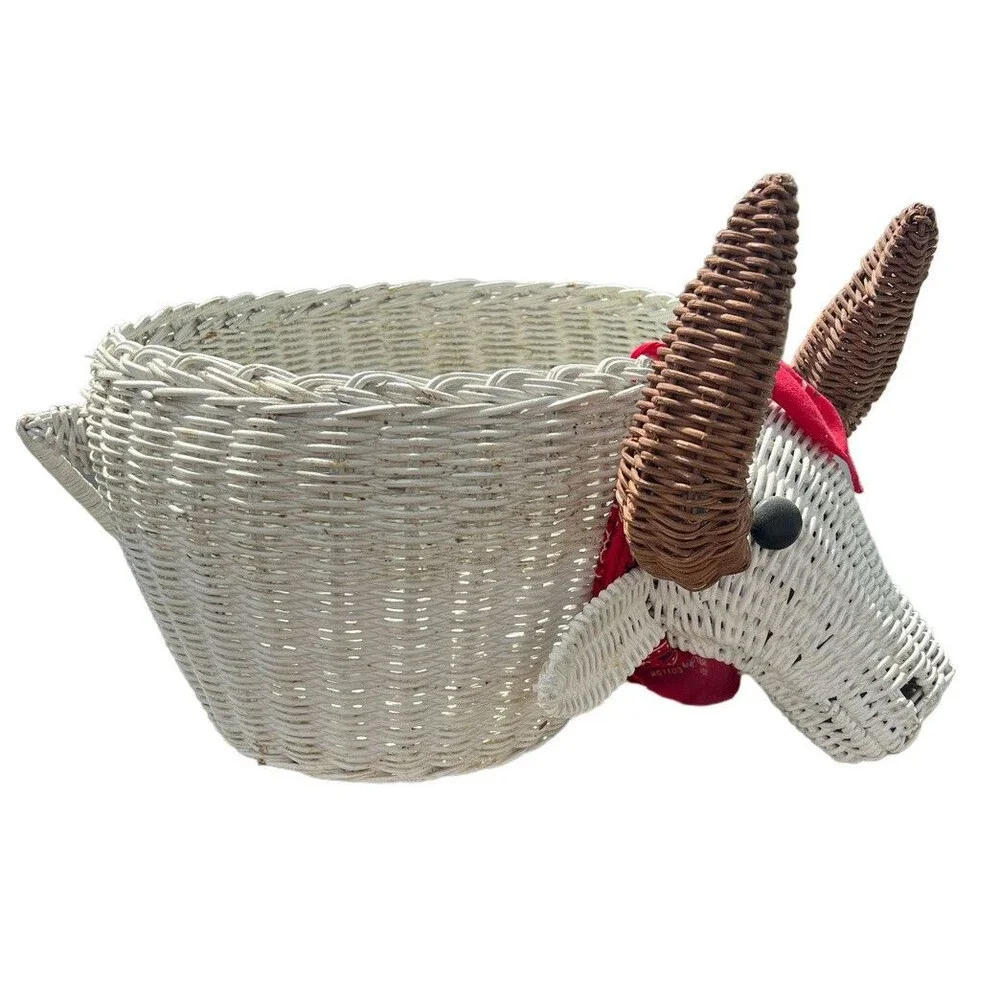 Vtg Bull Head‎ Wicker Basket Home Decor White Western Figural Horns